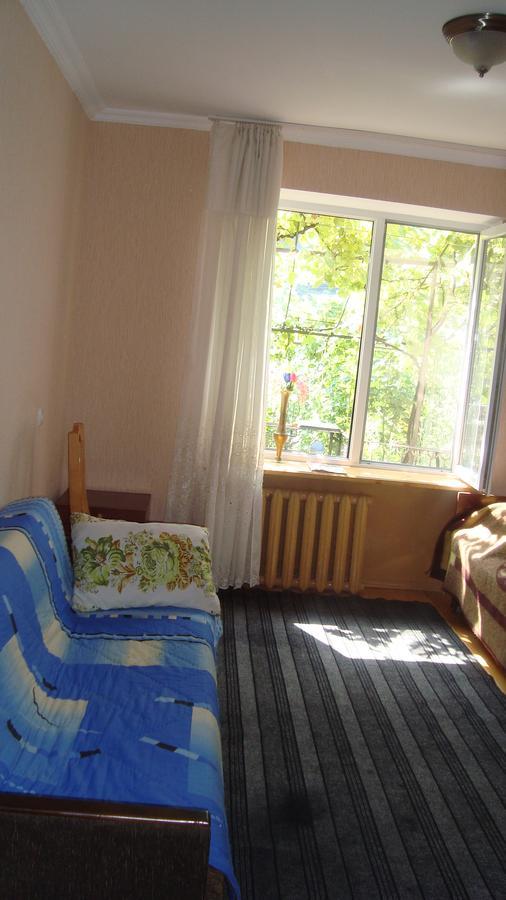 Guesthouse Valeria Borjomi Bagian luar foto