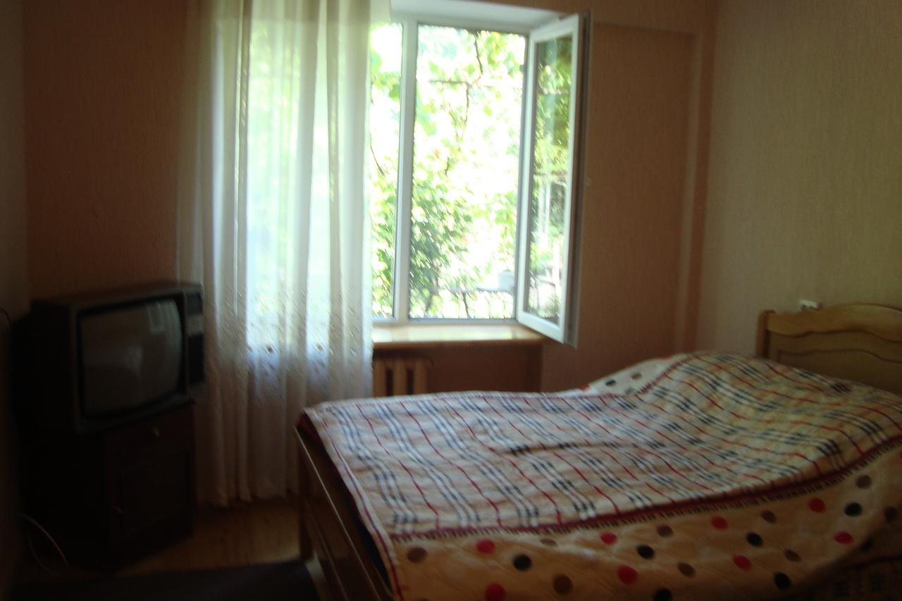 Guesthouse Valeria Borjomi Bagian luar foto